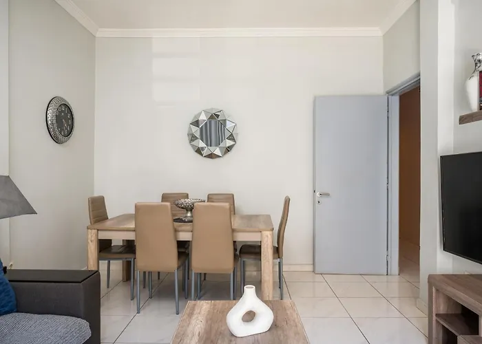 Appartement Corfu Center Design Incl Private Parking *